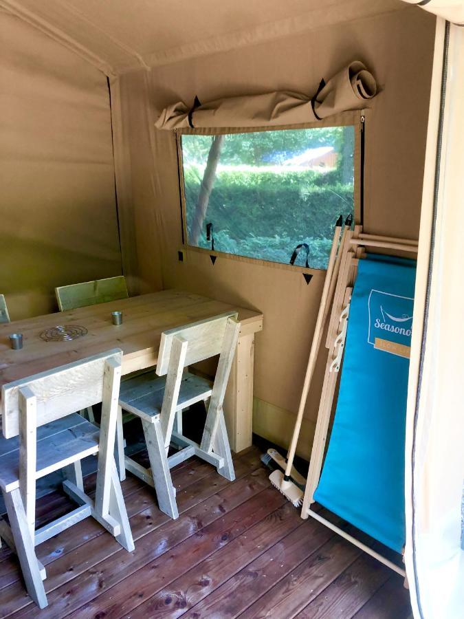 Camping Etang Des Bois Vieilles-Maisons-sur-Joudry Dış mekan fotoğraf