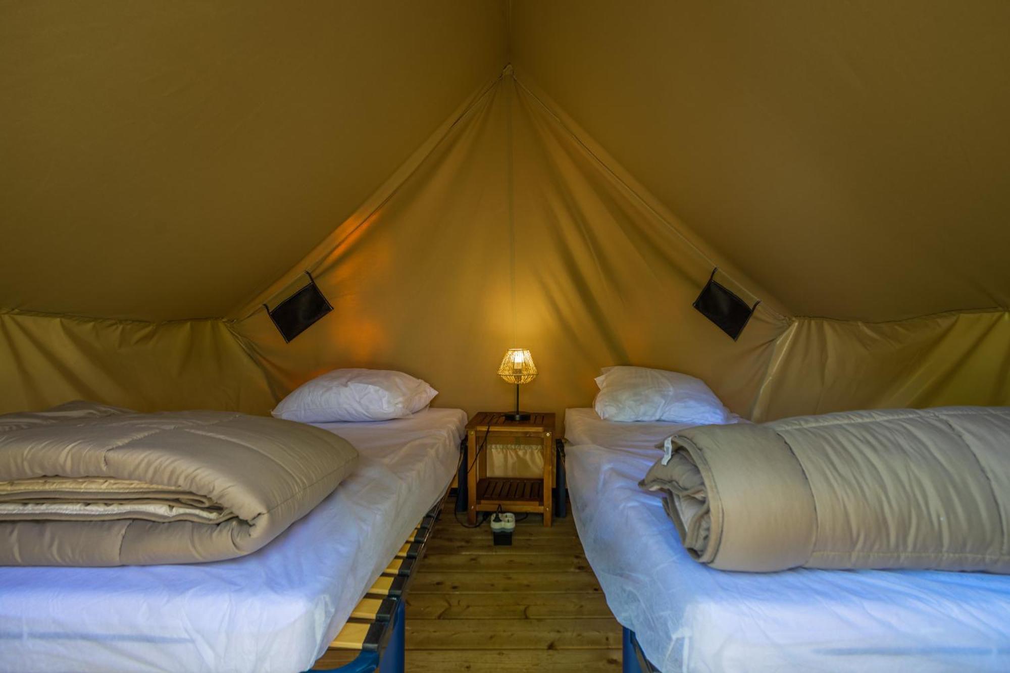 Camping Etang Des Bois Vieilles-Maisons-sur-Joudry Dış mekan fotoğraf